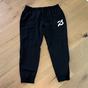 Men’s Lululemon XXL Black Joggers with White peloton Logo